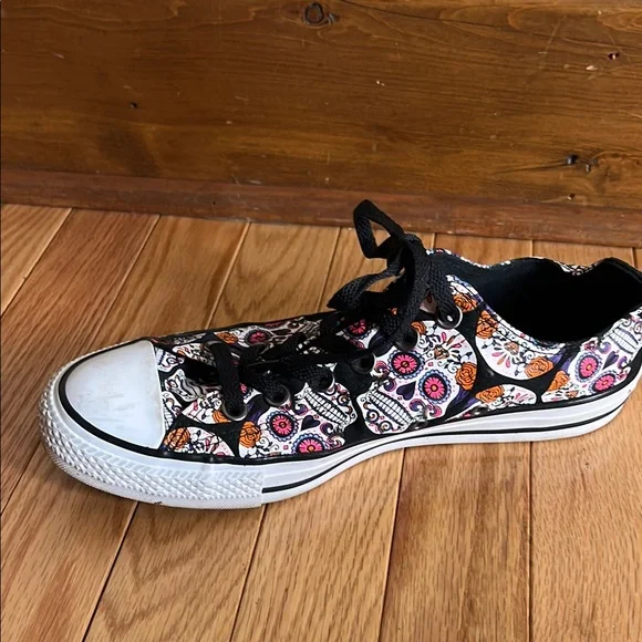 Converse Day of the Dead Sugar Skull Halloween Whimsigoth Goth Women's Size 9 - Picture 7 of 8